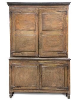 1093.  "Buffet a deux corps" de madera pintada.Trabajo francés, S. XVIII.