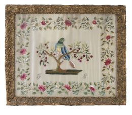 651.  Bordado Carlos IV con ave y flores bordados con hilos de color sobre seda.España, h. 1800.