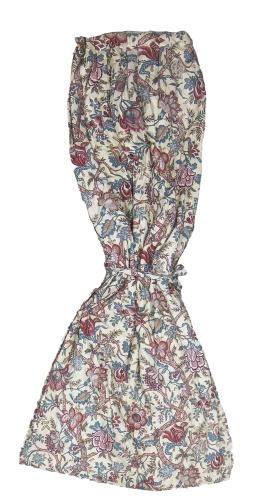 625.  Dos telas para dosel de chintz decorado con flores.