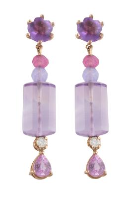 176.  Pendientes largos con amatistas, zafiros rosas y rubíes con diferentes formas articuladas