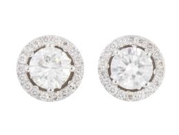 334.  Pendientes ojo de perdiz de brillantes con centros de 1,25 ct aprox cada uno, orlados de brillantes