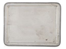 1279.  Bandeja rectangular de plata de ley.S. XX.