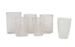 509.  Lote de seis vasos de vidrio de recuerdo, uno con la Torre de Hércules, dos con la Virgen de Montserrat.S. XIX.