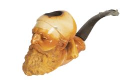 1394.  Pipa de espuma de mar tallada con forma de hombre barbado.Finales del S. XIX.