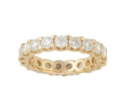 226.  Sortija alianza completa de brillantes que suman 3 ct aprox