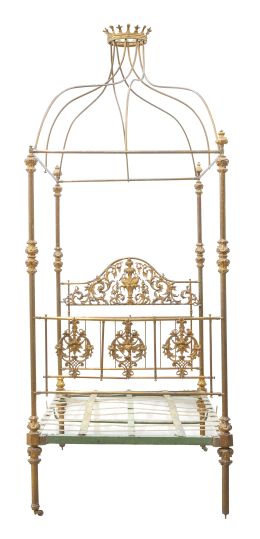1219.  Cama de bronce y latón con dosel, rematada por corona de marqués.S. XIX.