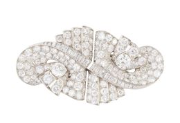 371.  Broche doble clip de brillantes c.1940 con diseño de bandas