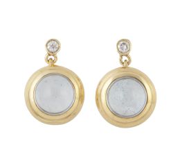 274.  Pendientes con cabuchón de topacio azul que pende de chatón