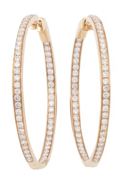 352.  Pendientes criollas circulares de brillantes engastados en garras, en el frente y parte visible del interior del aro