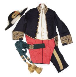 646.  Uniforme de gala de Gentilhombre de Cámara del Rey.Época Alfonso XIII (1902-1923).