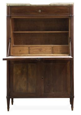 1085.  Bureau á abattant de estilo Luis XVI de madera con tapa de mármol y corredor de remate de metal  dorado.Francia, S. XIX.
