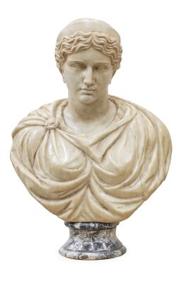 1301.  Busto femenino de mármol blanco, siguiendo modelos después de la antigüedad.Sobre peana de mármol negro y blanco.S. XIX.