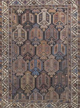 628.  Alfombra anudada en lana sobre trama de algodón por nómadas Ashfars.Zonas de Fars, sur de Persia y Turquia,  h. 1900.