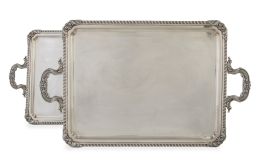 1276.  Pareja de bandejas rectangulares de plata con asas. Con marcas.S. XX.
