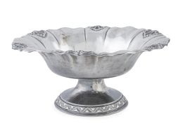 1368.  Frutero de plata de pie alto, ley 916. Con marcas.S. XX.