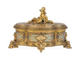 1251.  Alphonse Giroux (Paris 1776-1848).Caja de bronce dorado con esmalte cloisonné. Firmada:  "Mon Alph Giroux Paris".S. XIX.