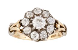 106.  Sortija roseta de brillantes de talla antigua de pp. S. XX