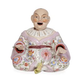 1228.  Pagoda de porcelana esmaltada. Con marca en azul en la base.Sitzendorf, Alemania, finales del S. XIX.
