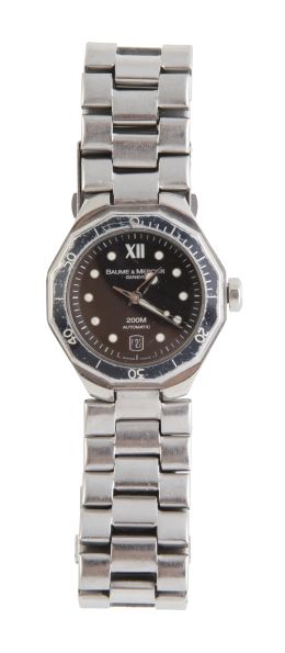 347.  Reloj de caballero BAUME & MERCER 200M AUTOMATIC