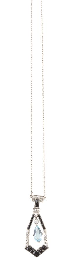 117.  Pendentif estilo Art Decó con diseño de gota colgante de ag