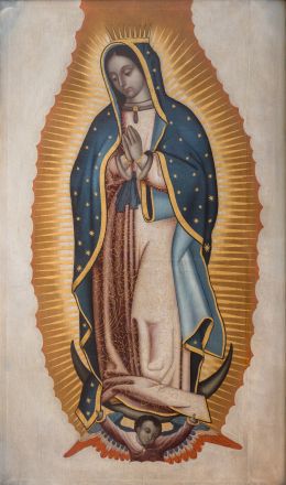 772.  ATRIBUIDO A MIGUEL CABRERA (Oaxaca, 1695 - Ciudad de México, 1768)Virgen de Guadalupeh. 1752