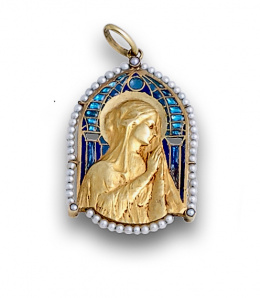 675.  Medalla de pp. s XX con marco de esmalte plique-à-jour rodeado de marco de perlas finas. Firmada ECHAMES.