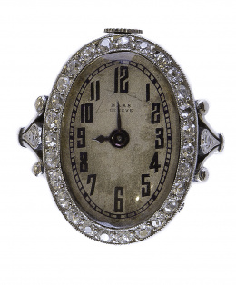 121.  Sortija reloj Art-Decó HAAS Geneve con orla y montura de brillantes y platino