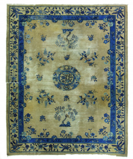 1041.  Alfombra de entramado de algodón y lana de camelloPao Tao, China, h. 1890 - 1910..