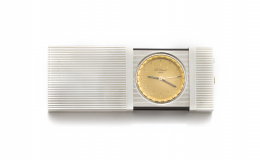 662.  Reloj despertador de viaje DUPONT con caja en plata.