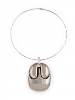 351.  Collar escultura de BERAO en plata convertible en collar corto realizado como pieza única