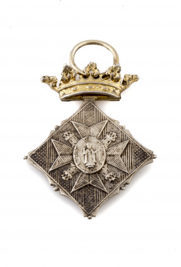 401.  Medalla conmemorativa 100 Años del Sitio de Gerona 1809-1909 en plata y vermeill
