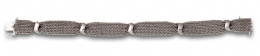 619.  Pulsera de malla trenzada de oro blanco de 18K anudada.