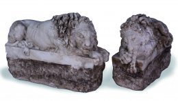 1005.  Pareja de leones recostados en piedra tallada.Italianos, según Canova, S. XIX-XX..