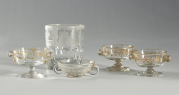 325.  Vaso cilíndrico de recuerdo de cristal de la Granja, con iniciales en cartela “M.A.A.”, S. XIX.