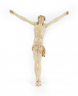 1156.  Cristo crucificado de cuatro clavos en marfil tallado. S. XVII - XVIII.