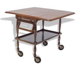 388.  Carrito de madera de nogal, S. XX.