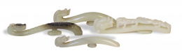 1143.  Tres hebillas talladas en jade.China, S. XIX