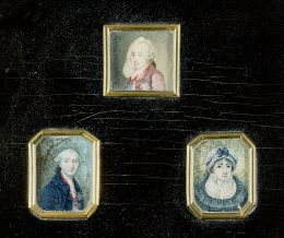 743.  ESCUELA CENTROEUROPEA, SIGLO XVIIITres miniaturas en el mismo marco.