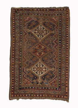 407.  Alfombra persa con motivos geométricos.S.XX.