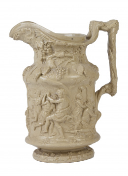 1114.  Jarro victoriano en loza, con decoración en relieve, S. XIX