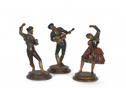 1222.  Antonio Jiménez Rada (Granada, 1873-1949)“Cuadro flamenco”En barro policromado..