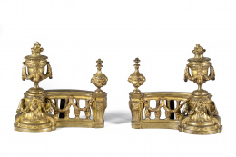 398.  Pareja de morillos de bronce dorado, estilo Luis XVI.Francia S. XIX..