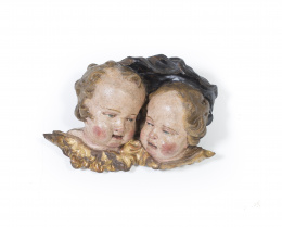 599.  Cabezas de querubines en madera tallada, policromada y dorada.Escuela andaluza, S. XVIII.