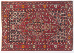 1117.  Antigua alfombra en lana persa Afshar.
