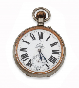 790.  Reloj de Ferroviario S. SMITH pp s.XX en metal plateado