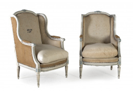 1304.  Jean-Henry Jansen (1854-1928). Pareja de bergères de estilo Luis XVI de madera tallada, estucada y policromada.  Francia, ff. del S. XIX - pp. del S. XX.