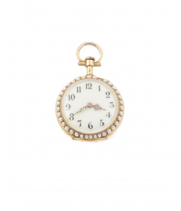 806.  Reloj lepine de señora de ff. S.XIX con tapa de esmalte color café orlado de perlitas finas