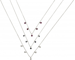 166.  Cadena de platino con cinco chatones de zafiros colgantes que suman 0,80 ct