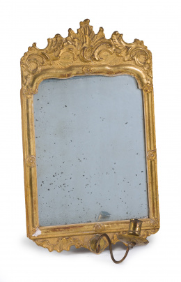 1310.  Cornucopia de madera tallada, estucada y doradaTrabajo español,  S. XIX.