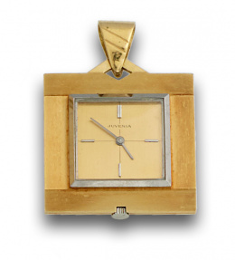 688.  Reloj colgante JUVENIA en oro de 18K. 701792
